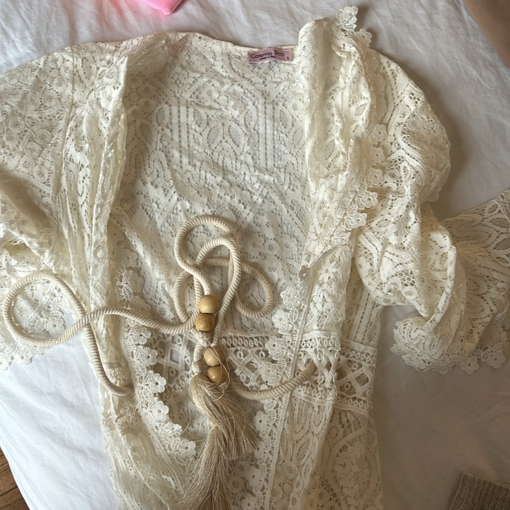 NWOT Lace Cover up